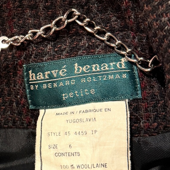 Vintage Harvé Benard Brown Plaid Wool Overcoat – Petite 6 - Picture 4 of 4